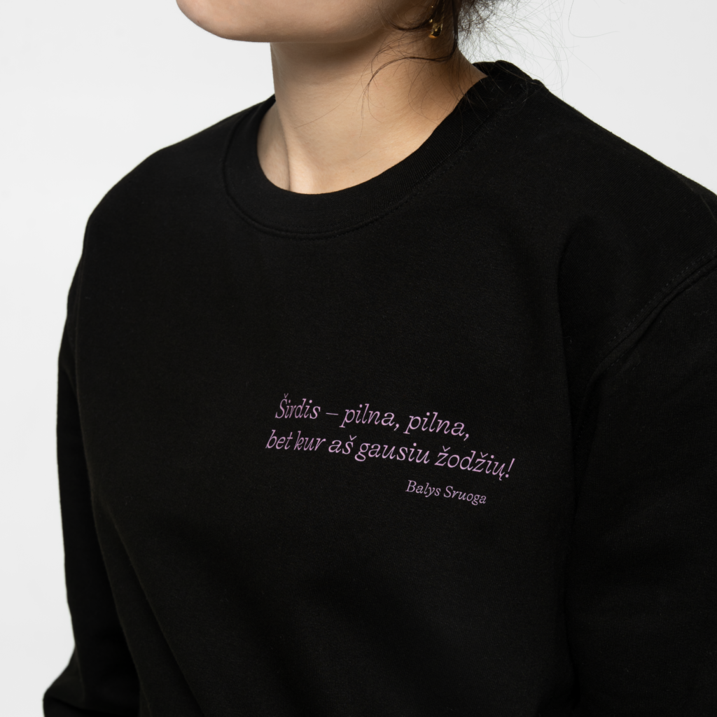 Bliuzonas su Sruogos citata priekyje „Širdis – pilna, pilna...“